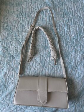 Off white fashion purse